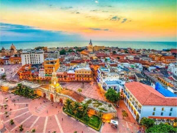 Combo de Actividades #9: City Tour + Tour Bahía Rumbero en Cartagena (2 Tours)