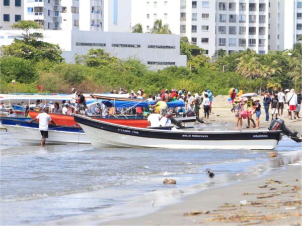 Combo de Actividades #5: Palmarito Beach + Barú e Islas del Rosario en Cartagena (2 Tours)