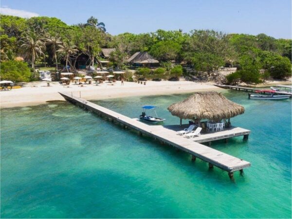 Combo de Actividades #5: Palmarito Beach + Barú e Islas del Rosario en Cartagena (2 Tours)