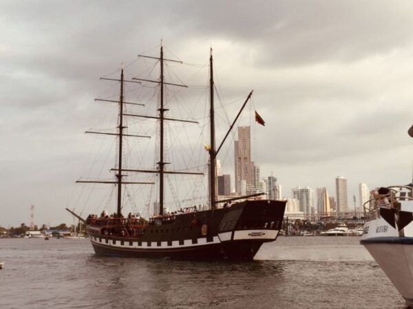 Tour en Barco Pirata por Cartagena