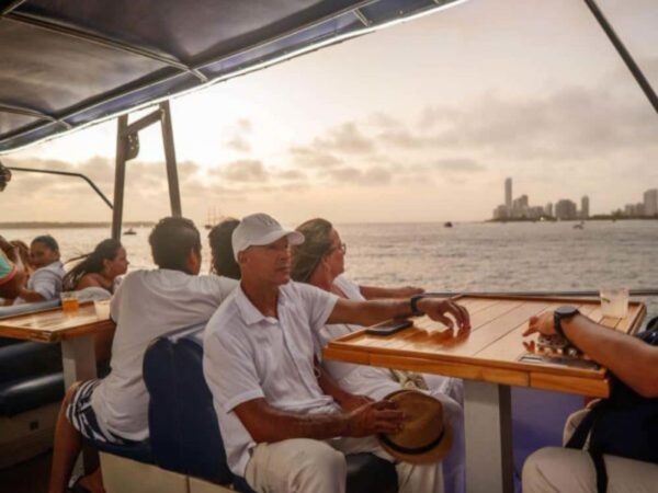 Tour en Yate: Sibarita Express en Cartagena