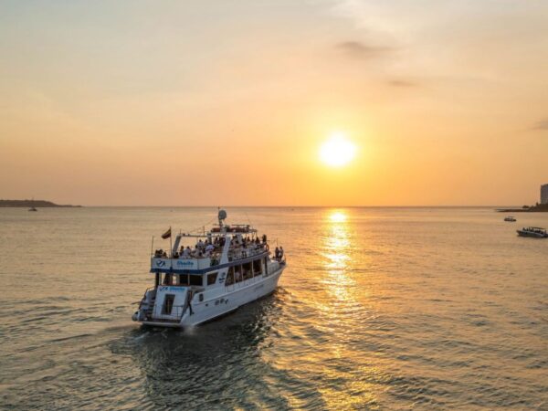 Tour en Yate: Sibarita Express en Cartagena