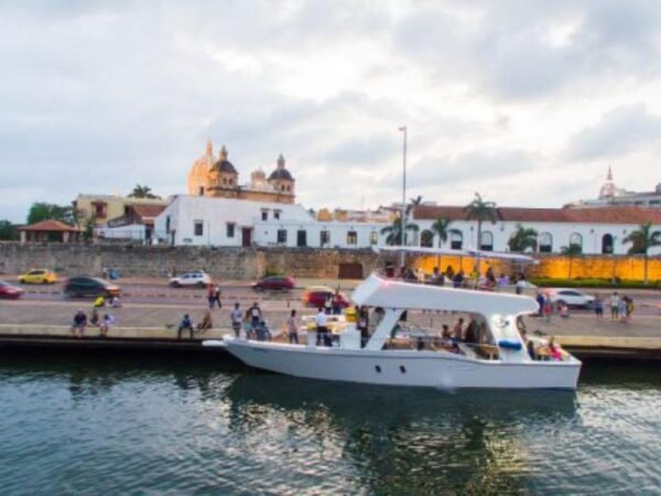 Tour en Yate: Sibarita Express en Cartagena