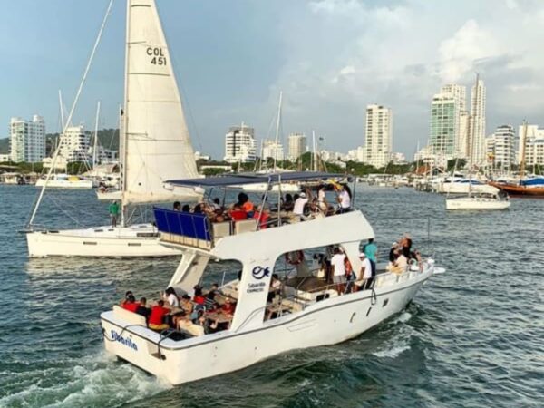 Tour en Yate: Sibarita Express en Cartagena