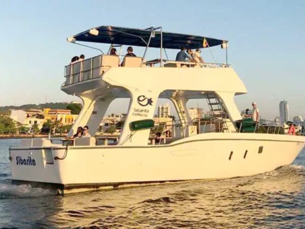 Tour en Yate: Sibarita Express en Cartagena