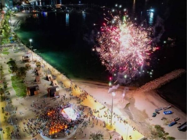 Combo de Actividades #14: City Tour + Chiva Rumbera en Santa Marta (2 Tours)