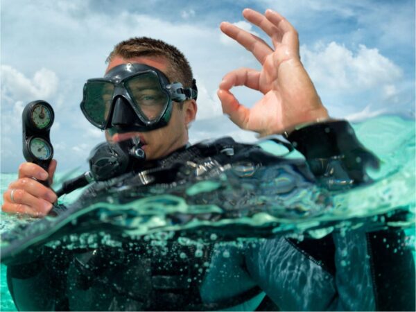 Combo de Actividades #9: Parasail + Tour VIP + Buceo en San Andrés Islas (3 Tours)