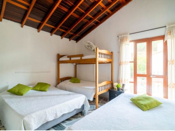 Casa Turística para 15 personas - VR #7 Rodadero Santa Marta