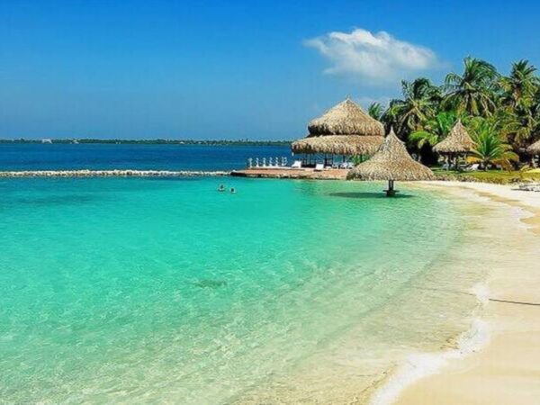 Pasadía Isla Múcura - Tintipan - Santa Cruz del Islote