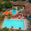 Combo de actividades #7: Comuna 13 con City Tour Medellín + Tour a Guatape + Tour a Hacienda Napoles + Chiva Rumbera + Tour a Santafe de Antioquia (5 Tours)
