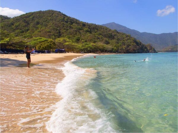 Playa Cristal Parque Tayrona 2x1 en Santa Marta