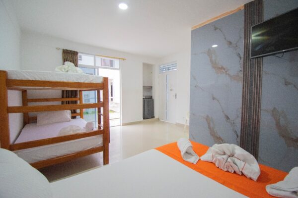 Hotel en Playa Pianguita - Pacifico Colombiano