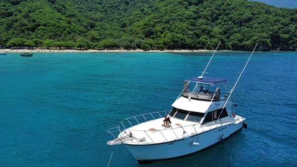 Alquiler de Yates y Lanchas Santa Marta
