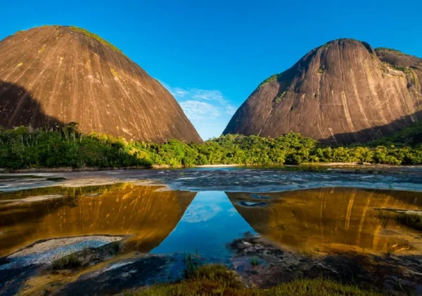 Expedición 5 días y 4 noches a los Cerros de Mavicure, saberes ancestrales, Estrella Fluvial de Inírida y Delfines
