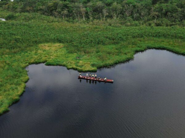 Aventura Guaviare: Rios, Arte Rupestre, Túneles Naturales, Laguna Negra y Puerta de Orión (4D/3N)
