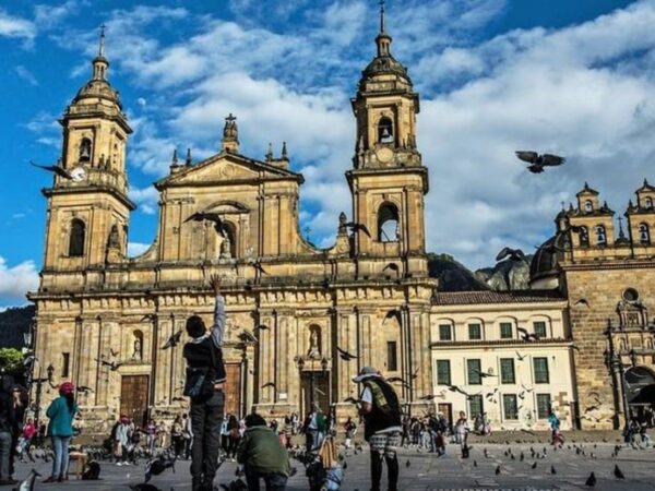 City Tour Privado por Bogotá (8h): Monserrate, Centro Histórico y Museo del Oro