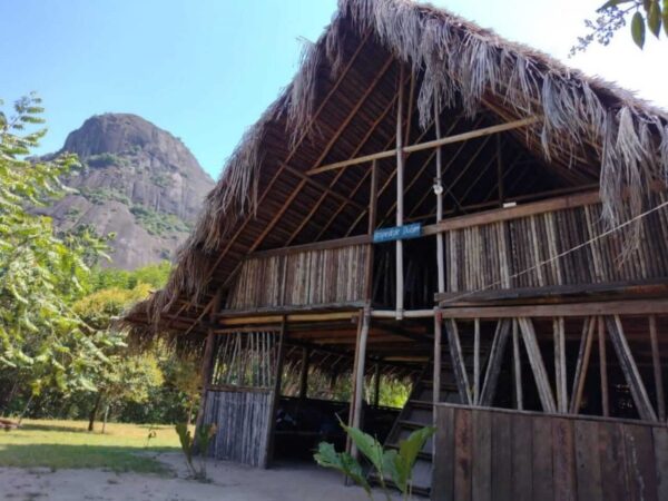 Expedición Guainía 5 días · 4 noches Cerros de Mavecure, comunidades indígenas y Estrella Fluvial del Orinoco con Aventureros 360 7 Expedición Guainía 5 días y 4 noches | Cerros de Mavicure