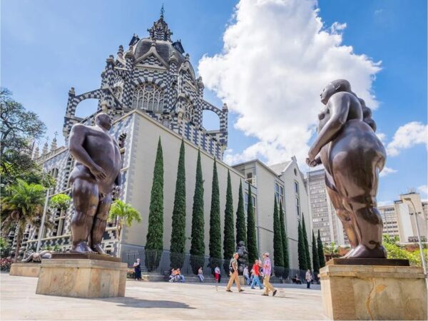 Medellín en 5 días: Paquete 4 noches con 4 experiencias incluidas