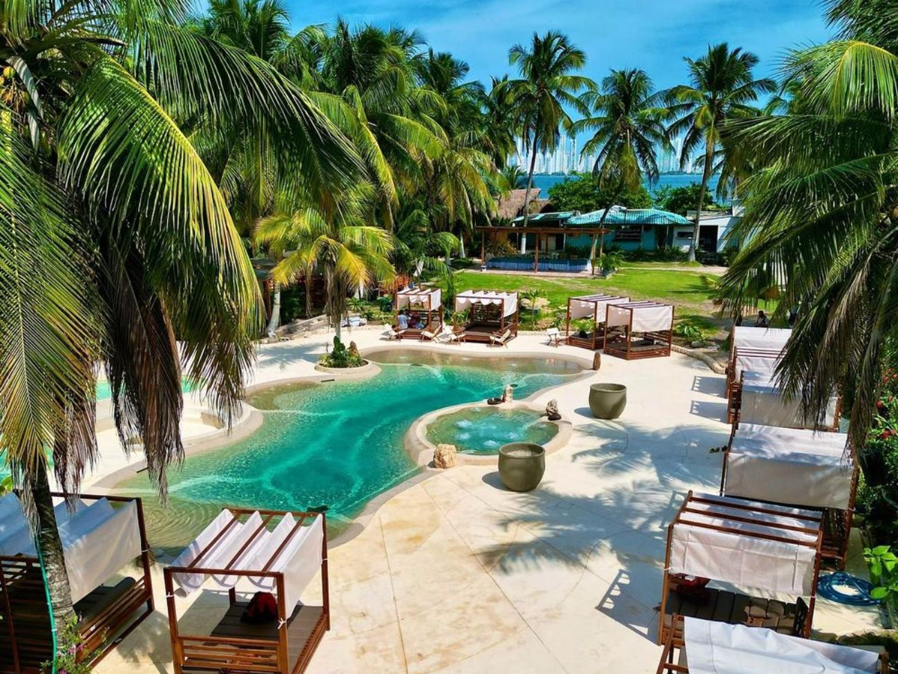 Palmarito Beach en Isla Tierra Bomba cerca de Cartagena