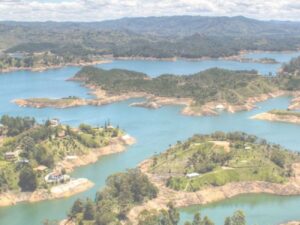 Acuario con show de delfines + Playa Blanca 2x1 en Santa Marta