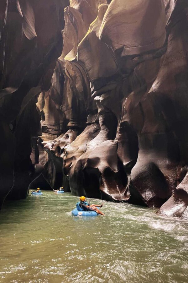 Tour al Cañon del Guape en Tubing