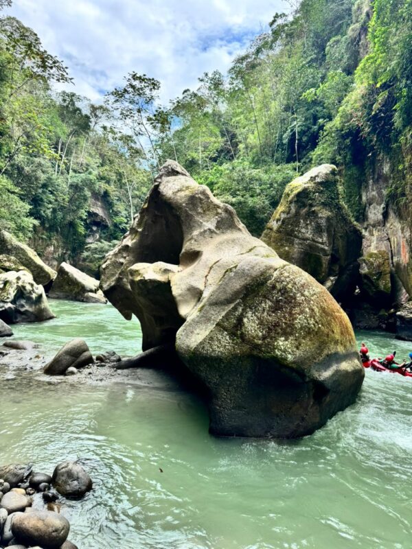 Tour al Cañon del Guape en Tubing