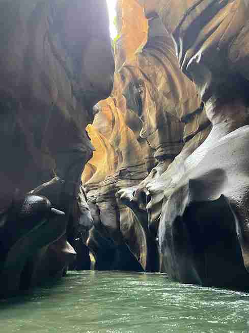 Tour al Cañon del Guape en Tubing