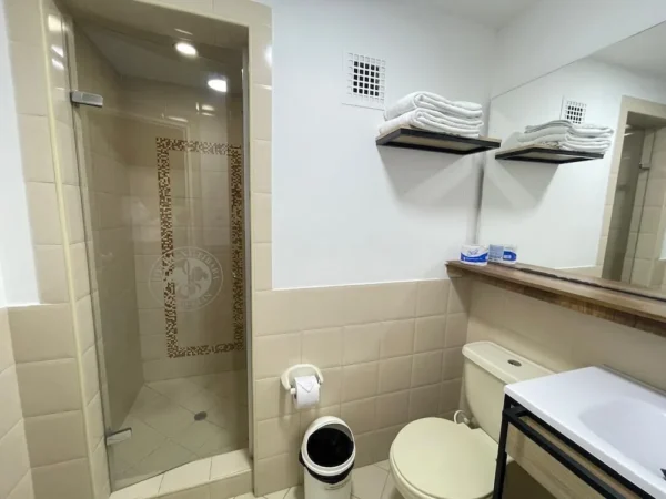 Hotel Nutibara <span style="color:#d4af37;">★★★</span>