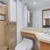 Baño hotel egina Hotel Egina Bogotá <span style="color:#d4af37;">★★★</span>