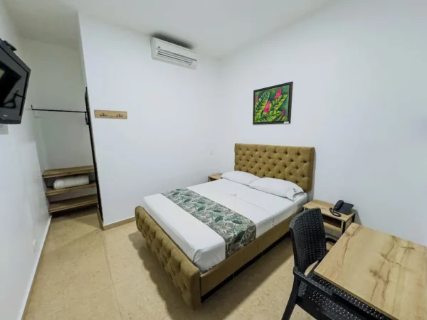 Hotel Central Plaza Itagüí <span style="color:#d4af37;">★★★</span>