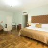 Hotel Nutibara <span style="color:#d4af37;">★★★</span>