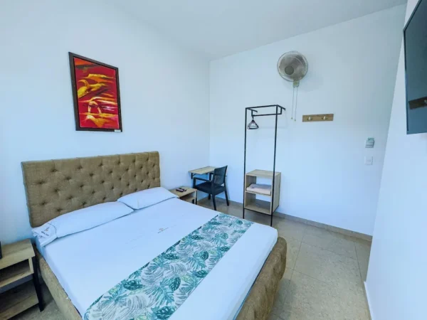Hotel Central Plaza Itagüí <span style="color:#d4af37;">★★★</span>