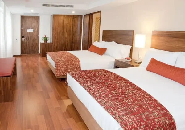 Hotel Estelar Calle 100 <span style="color:#d4af37;">★★★★</span>