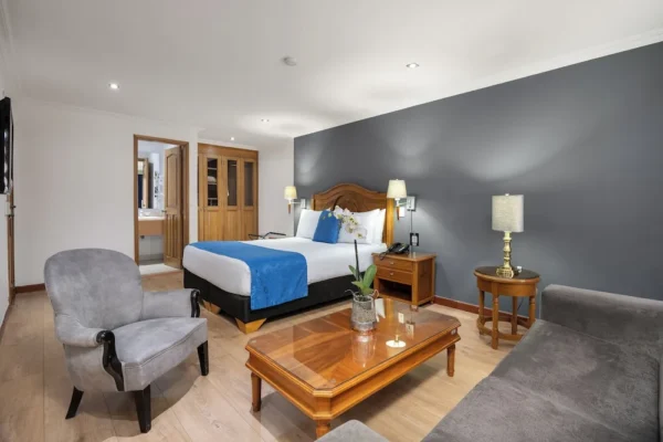 Habitacion hotel egin Hotel Egina Bogotá <span style="color:#d4af37;">★★★</span>
