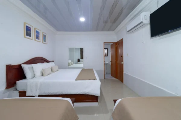 Hotel Playa Salguero by GEH Suites <span style="color:#d4af37;">★★★</span>
