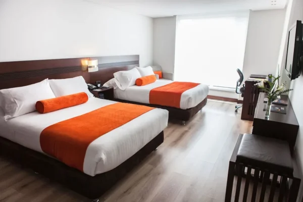Best Western Plus 93 Park Hotel <span style="color:#d4af37;">★★★★</span>