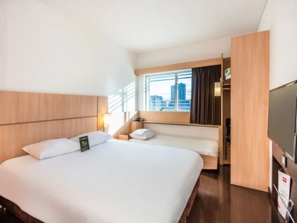 Hotel ibis Bogotá Museo <span style="color:#f5b301;">★★★</span>