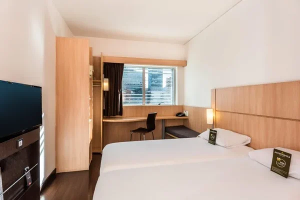 Hotel ibis Bogotá Museo <span style="color:#f5b301;">★★★</span>