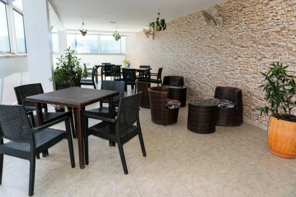 Hotel Central Plaza Itagüí <span style="color:#d4af37;">★★★</span>