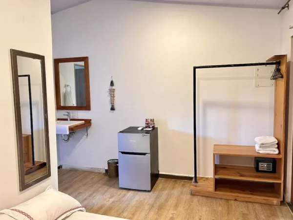 Hotel Be Happy <span style="color:#d4af37;">★★★</span>