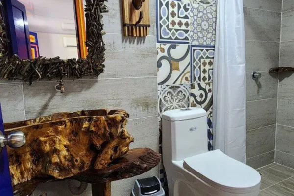 baño nuevo monarca Finca Nuevo Monarca <span style="color:#d4af37;">★★★</span>