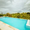 otra piscina nuevo monarca Finca Nuevo Monarca <span style="color:#d4af37;">★★★</span>