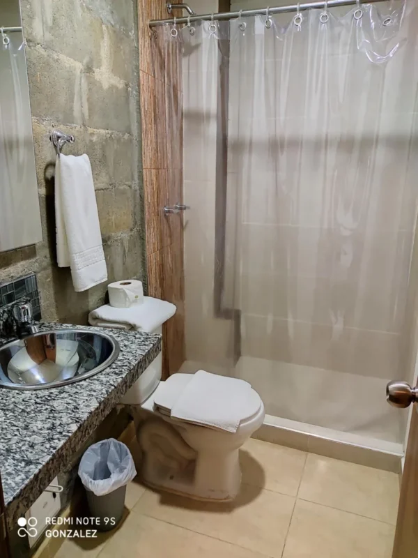 Carriqui Garden Hotel <span style="color:#d4af37;">★★★</span>
