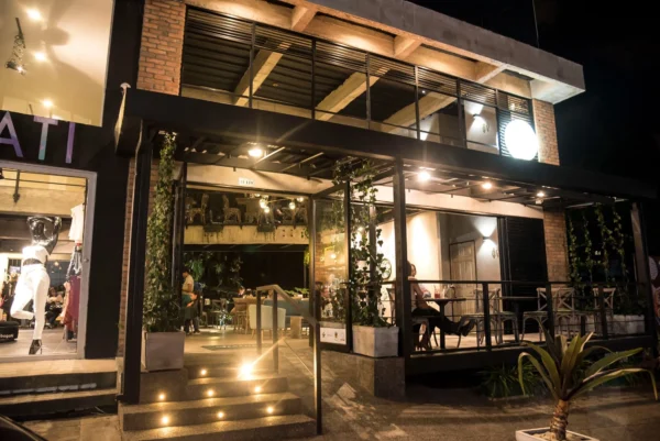 Carriqui Garden Hotel <span style="color:#d4af37;">★★★</span>