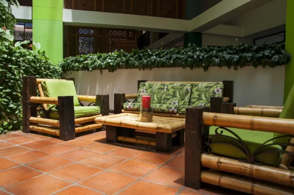 Armenia Hotel <span style="color:#d4af37;">★★★★</span>